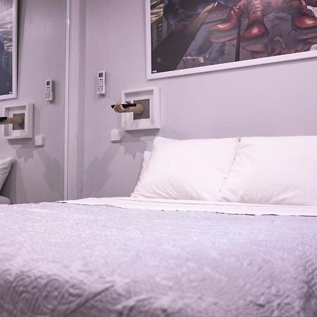 Cozy Apartment In Downtown มาดริด ภายนอก รูปภาพ
