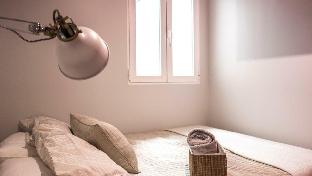 Cozy Apartment In Downtown มาดริด ภายนอก รูปภาพ